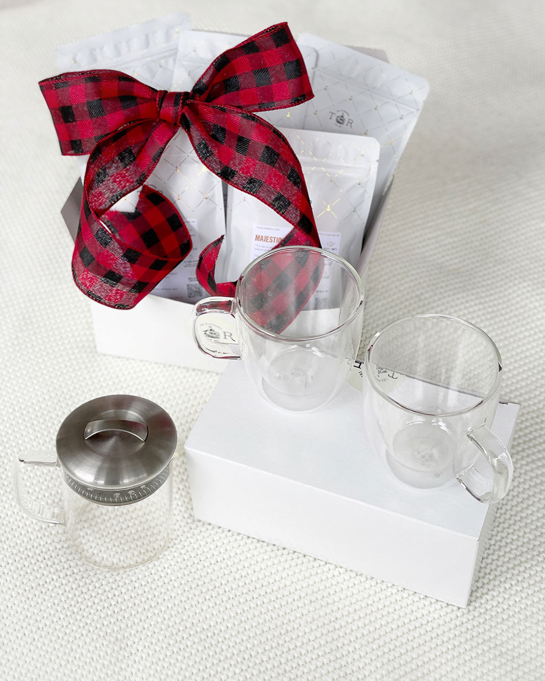 Earl Grey Lovers Gift Basket + Easy Brew + Glass Tea Cups